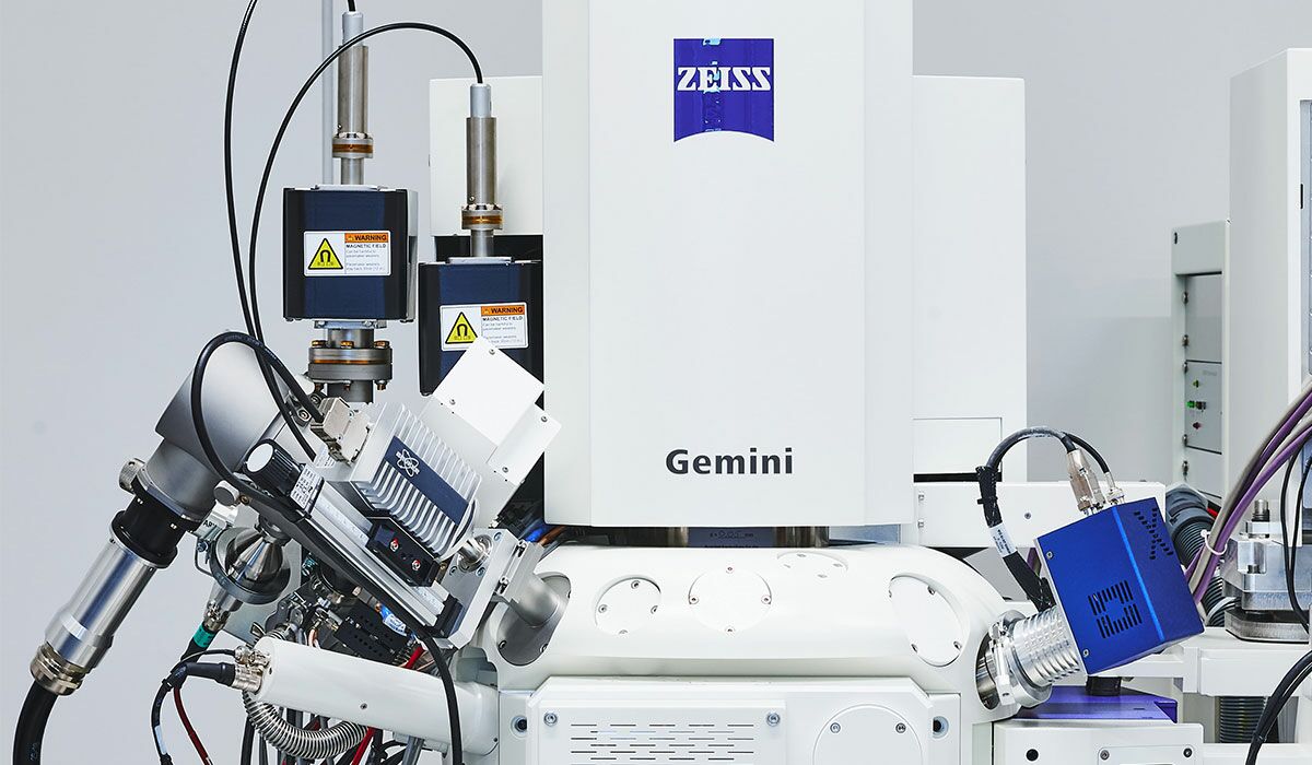 REM: Zeiss CROSSBEAM350 L