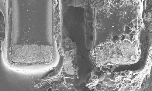 Defektanalyse eines Kondensators mittels Licht- und Rasterelektronenmikroskopie